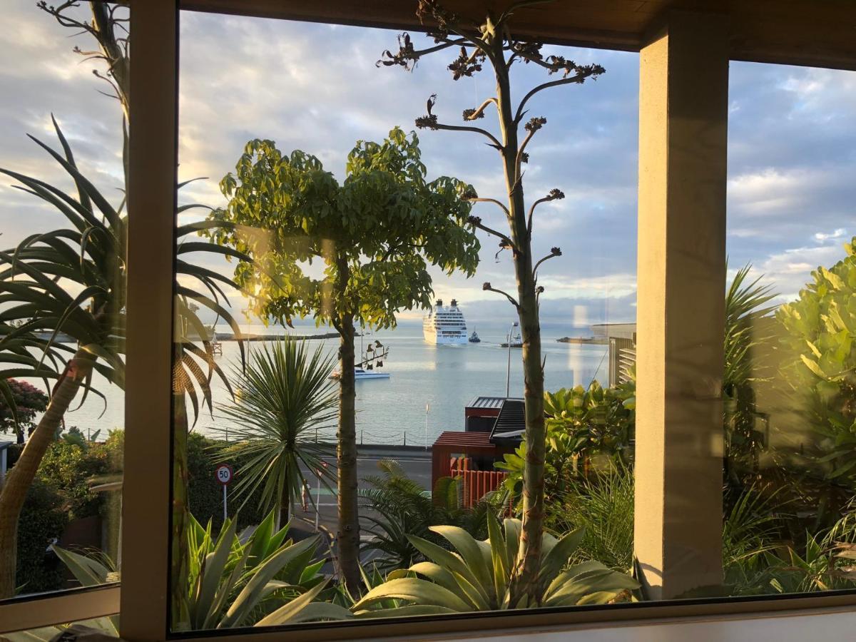 Waterfront Bliss Hotel Nelson Exterior foto