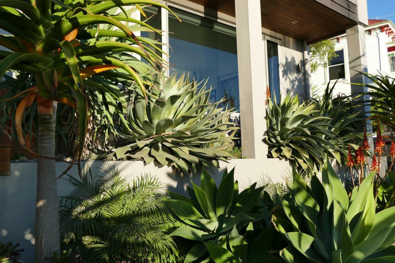 Waterfront Bliss Hotel Nelson Exterior foto